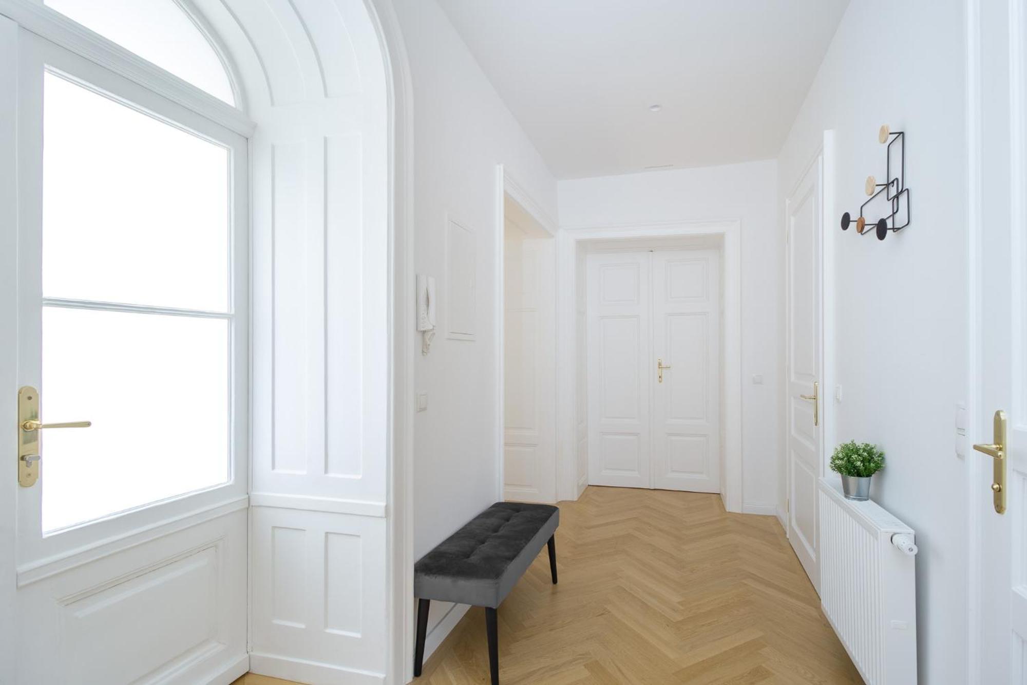 Apartment Ballgasse Luxury Вена Экстерьер фото