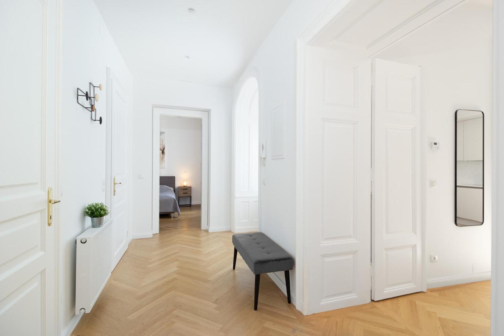 Apartment Ballgasse Luxury Вена Экстерьер фото